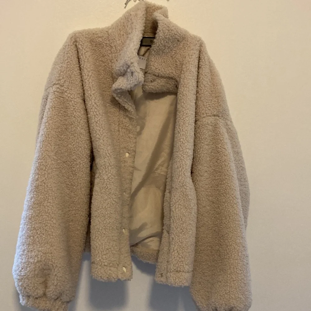 ASOS jacket - Picture 5 of 6